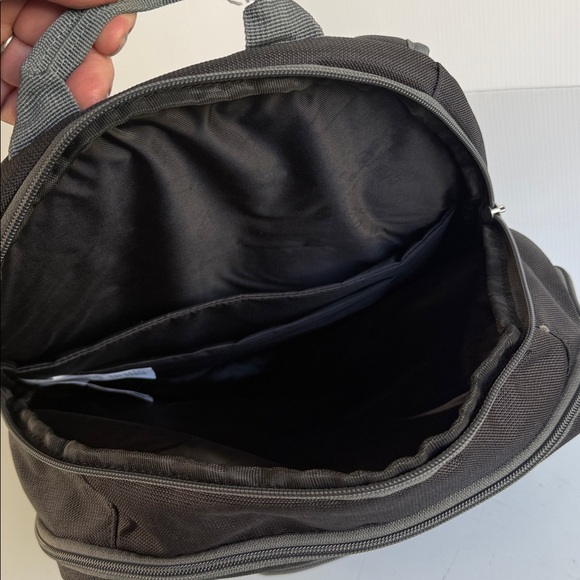 NEW OAKLEY SI 5 SPEED PACK Backpack Jet Black 26L with Laptop Sleeve - Picture 9 of 14